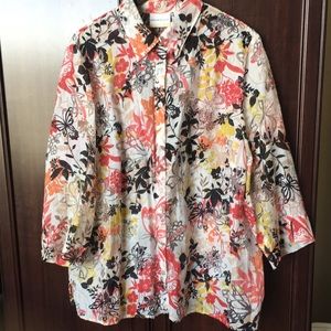 Alfred Dunner woman top (some areas see-through) 20W